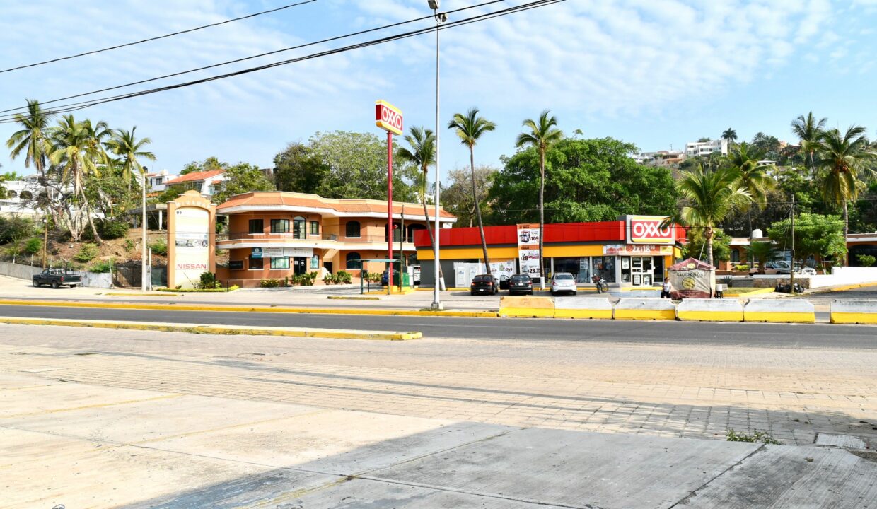 218 Comercial Autolata Olas Altas - 14